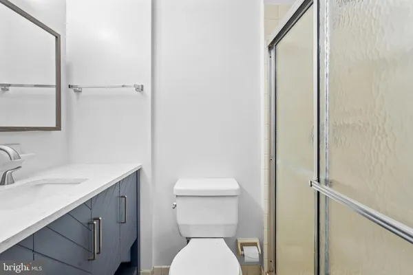 $2,400 | 9496-00 Convent Lane, Unit B, Philadelphia, PA 19114