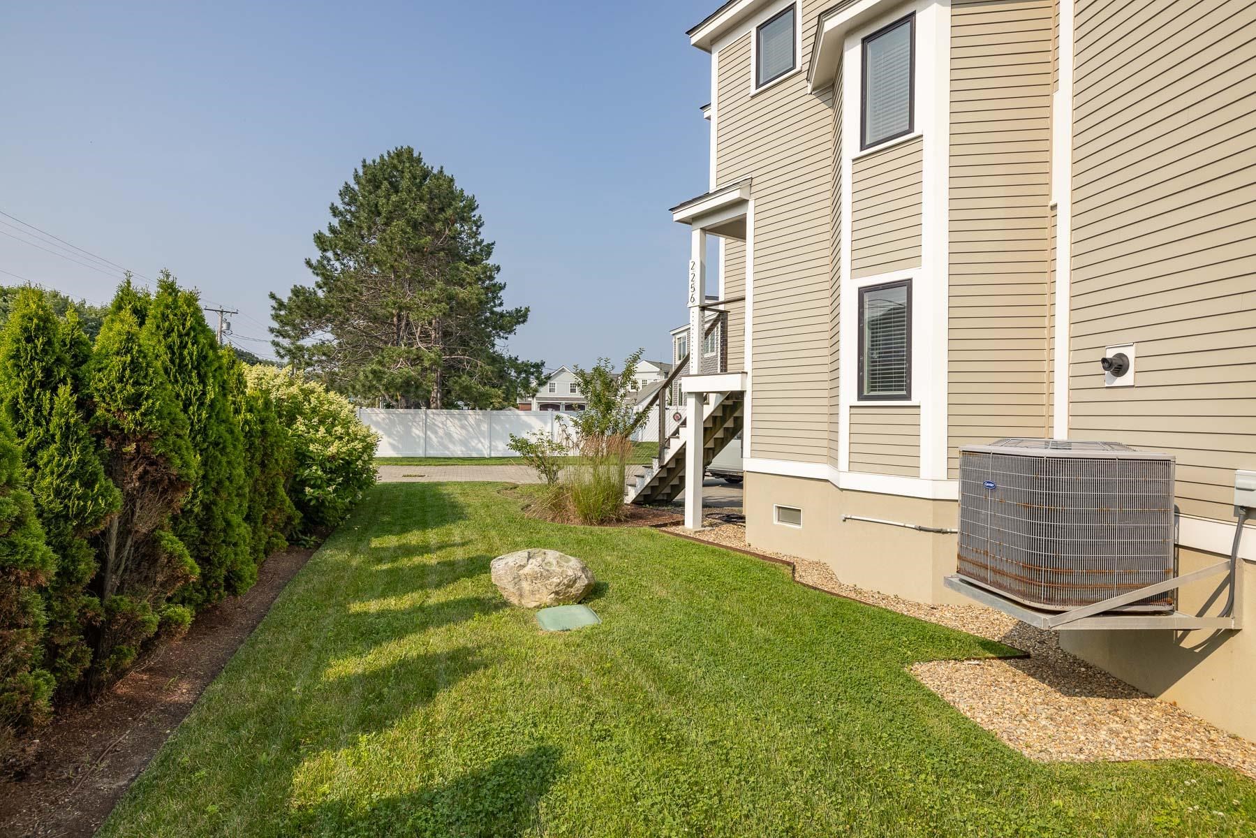 2256 Ocean Boulevard Rye, NH 03870 - Photo 26 of 34