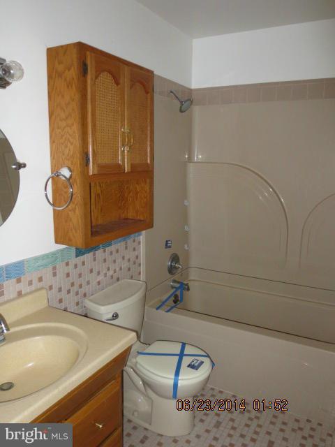 1715 Quantico Road Edgewater, MD 21037 - Photo 19 of 20 Bath