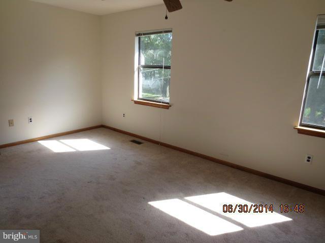 1715 Quantico Road Edgewater, MD 21037 - Photo 9 of 20 Bath (Master)