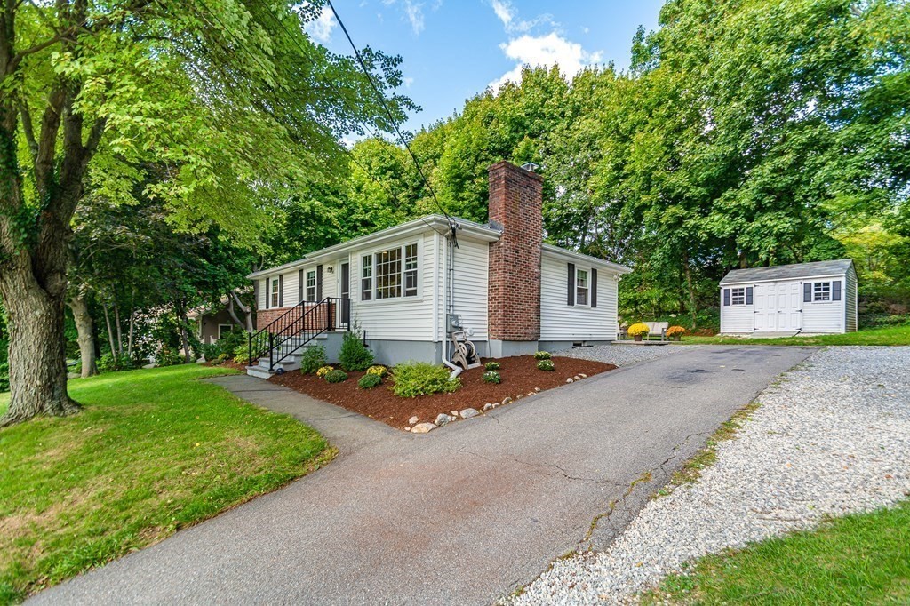 12 Baldwin Hill Road Littleton, MA 01460 - Photo 3 of 37 Gallery Image 3