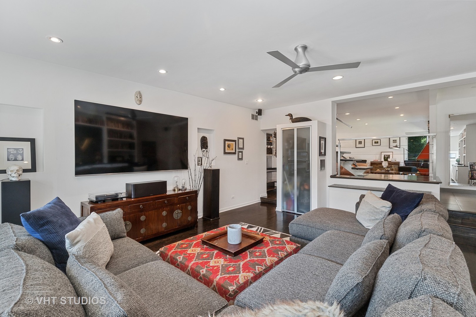 525 Berkeley Road Riverside, IL 60546 - Photo 13 of 33