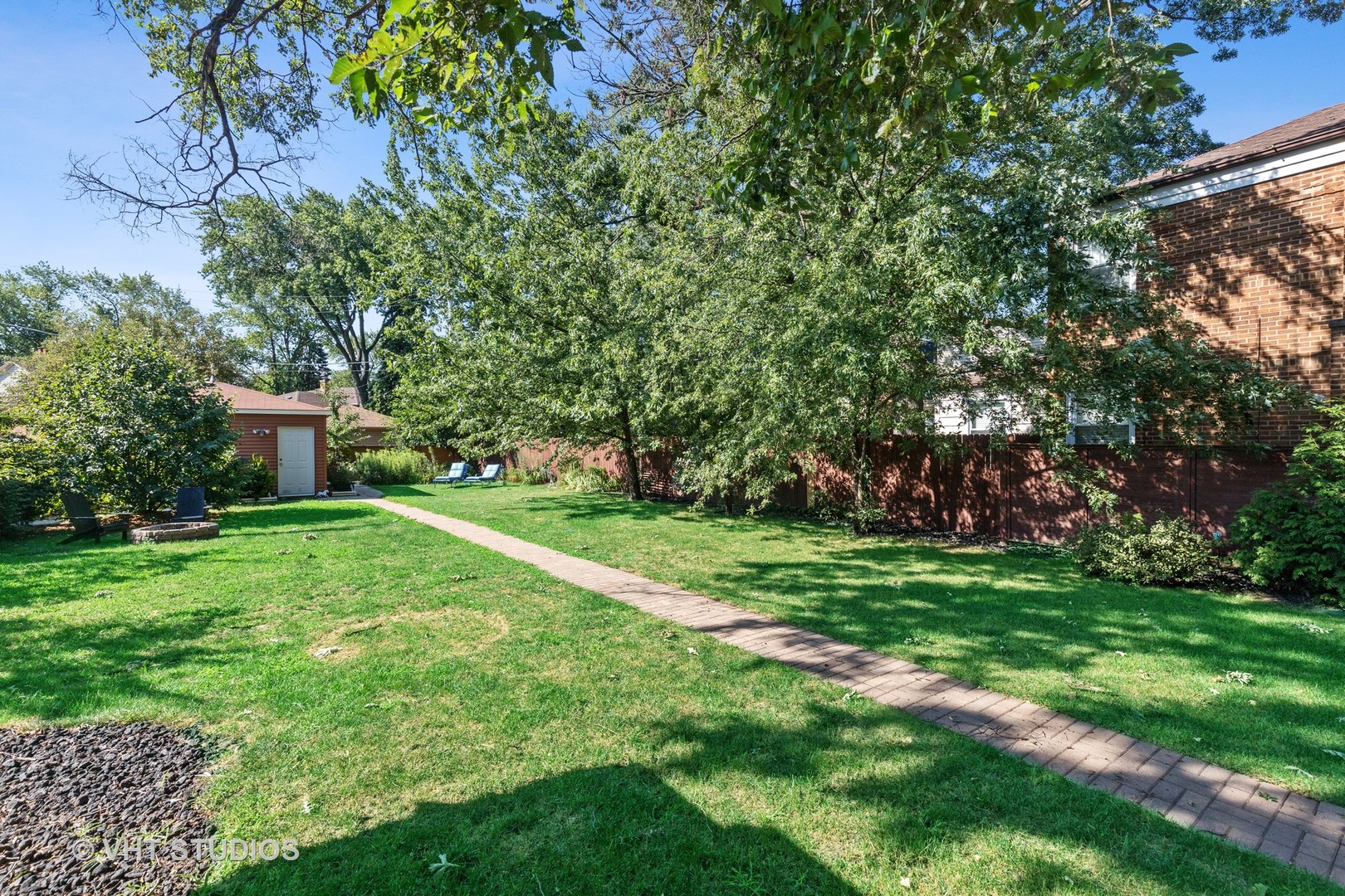 525 Berkeley Road Riverside, IL 60546 - Photo 27 of 33