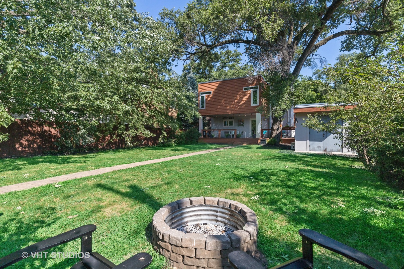 525 Berkeley Road Riverside, IL 60546 - Photo 29 of 33