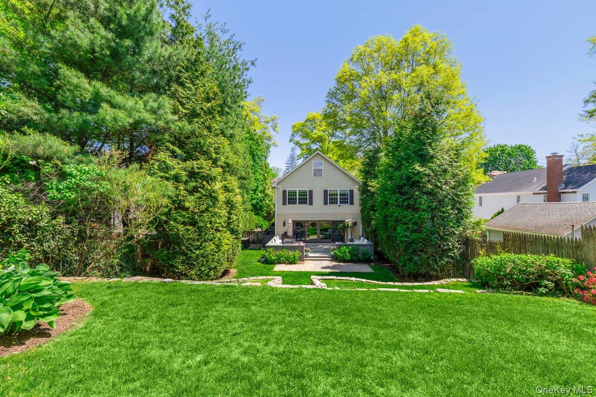 34 Davis Avenue Rye, NY 10580 - Photo 29 of 33