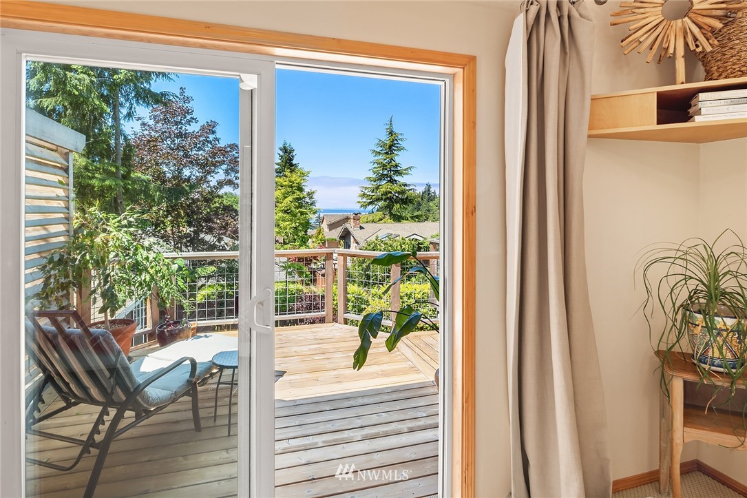 6403 Norma Beach Road Edmonds, WA 98026 - Photo 21 of 40 Gallery Image 21
