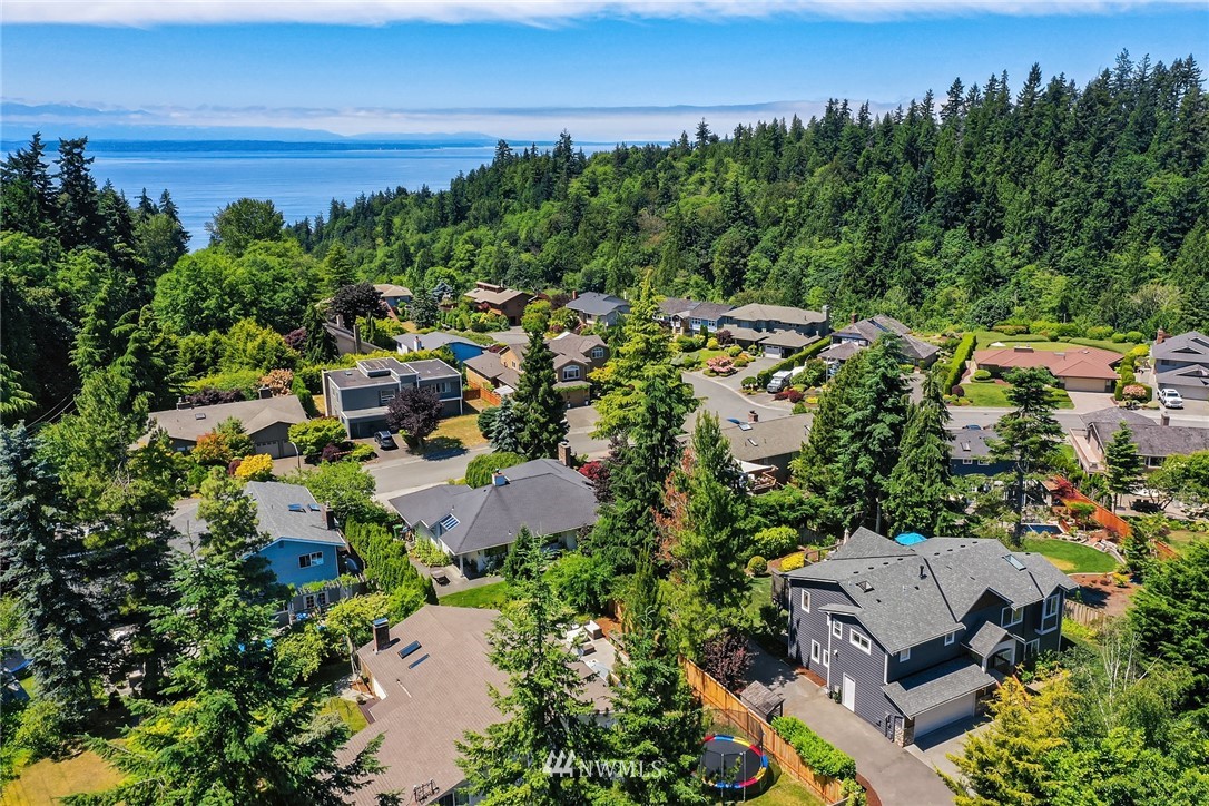 6403 Norma Beach Road Edmonds, WA 98026 - Photo 34 of 40 Gallery Image 34