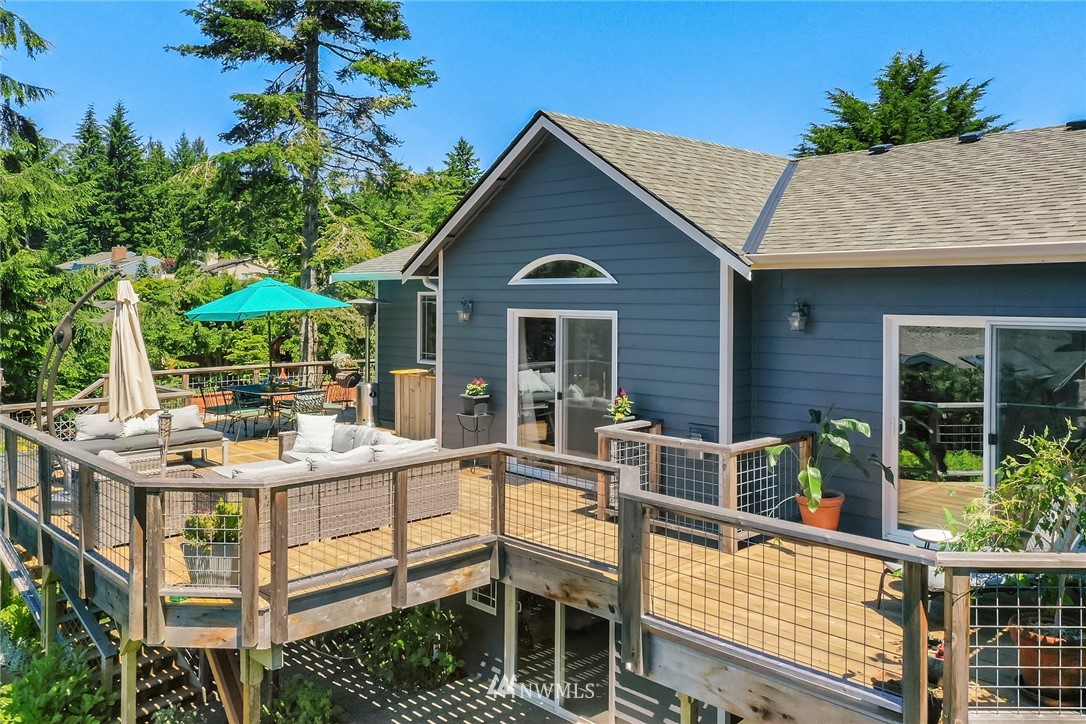 6403 Norma Beach Road Edmonds, WA 98026 - Photo 37 of 40 Gallery Image 37
