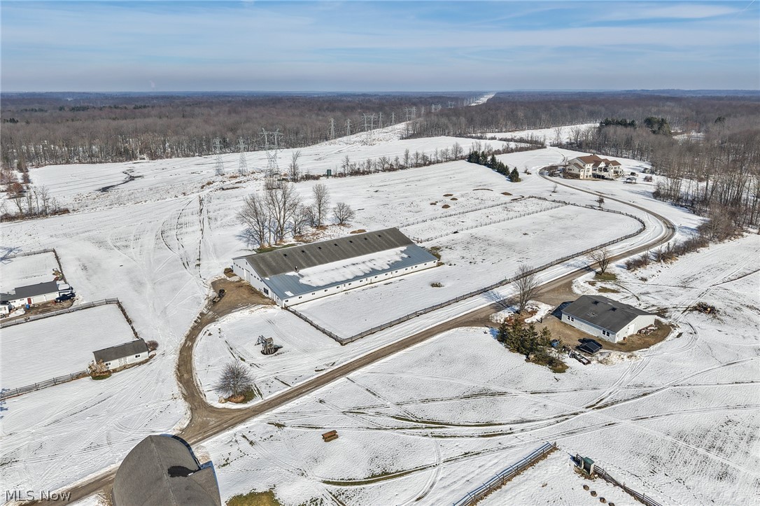 9455 Robinson Road Chardon, OH 44024 - Photo 27 of 33 Bird's eye view of a heavily wooded area