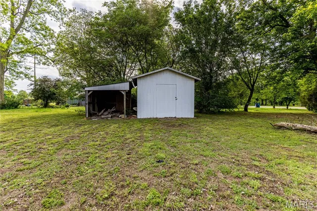 $185,000 | 211 East Elm Street, Bertrand, MO 63823