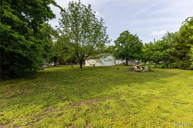 $185,000 | 211 East Elm Street, Bertrand, MO 63823