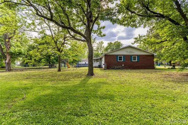 $185,000 | 211 East Elm Street, Bertrand, MO 63823