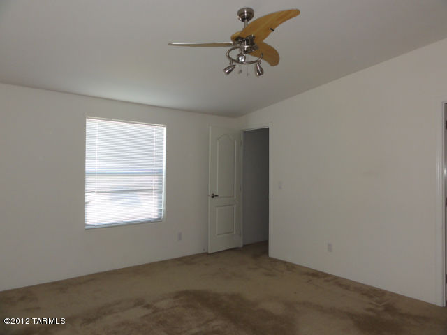 9171 South Fillmore Road Tucson, AZ 85736 - Photo 15 of 34