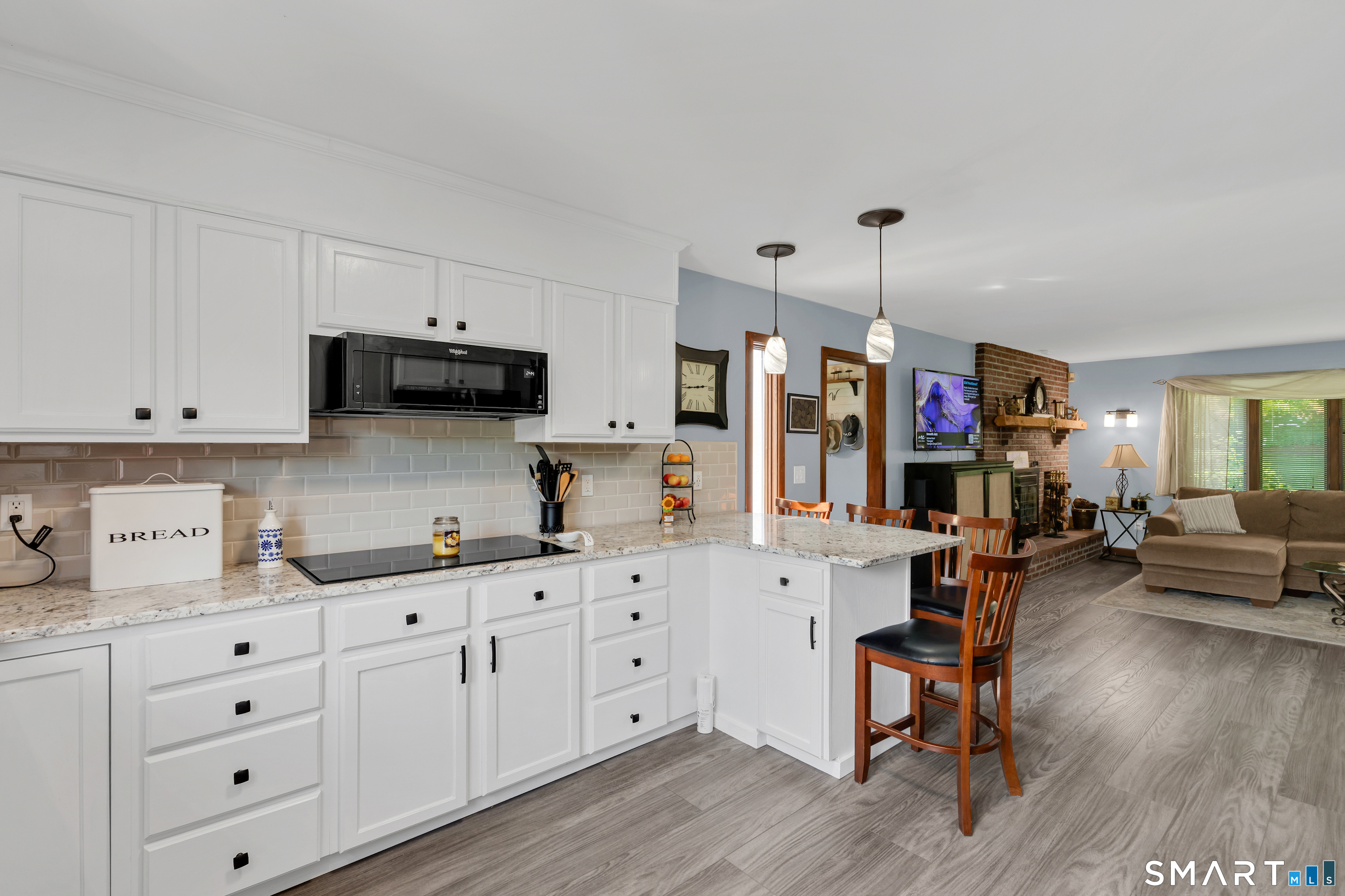 800 Fish Rock Road Southbury, CT 06488 - Photo 8 of 40 Gallery Image 8