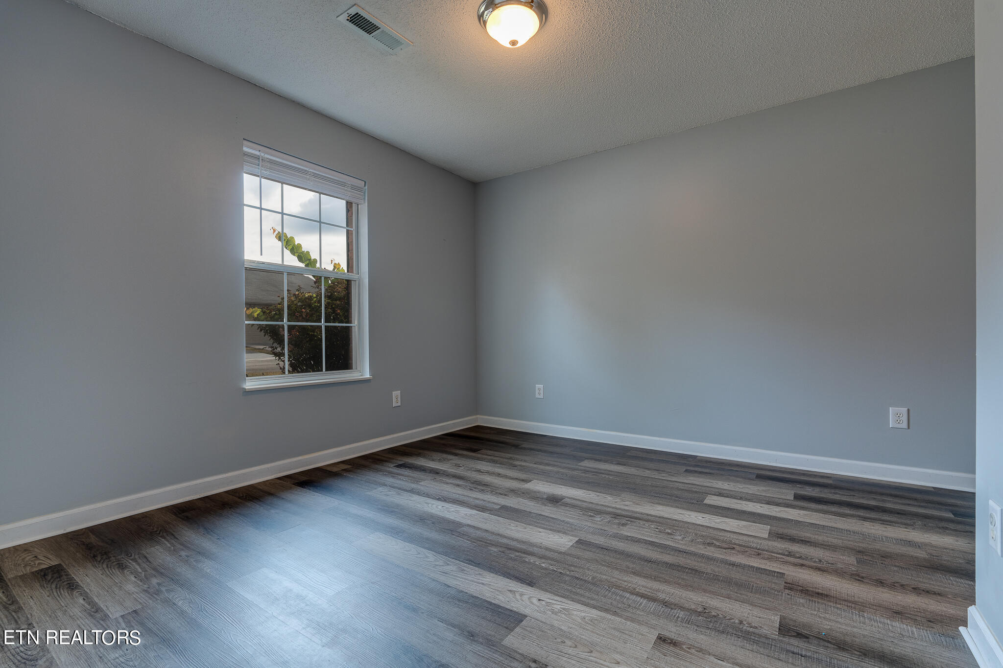 8070 Stablegate Way Powell, TN 37849 - Photo 5 of 21 Bedroom #1