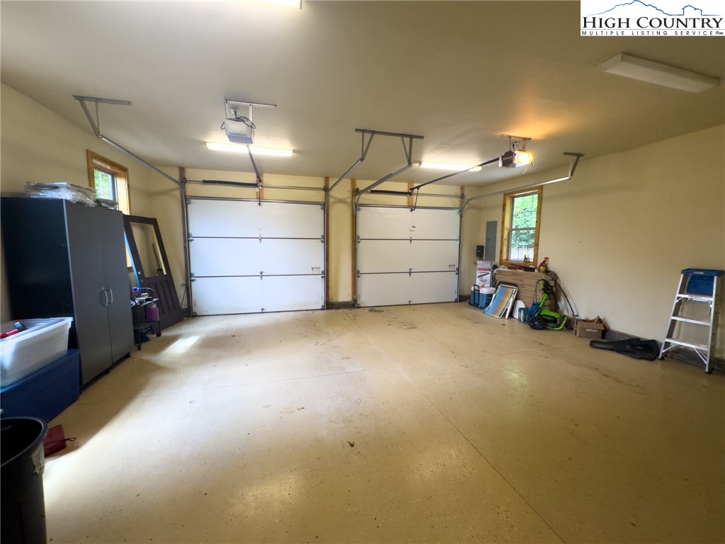 150 Tuscany Ridge Sugar Grove, NC 28679 - Photo 35 of 45 a view of a room with gym equipment