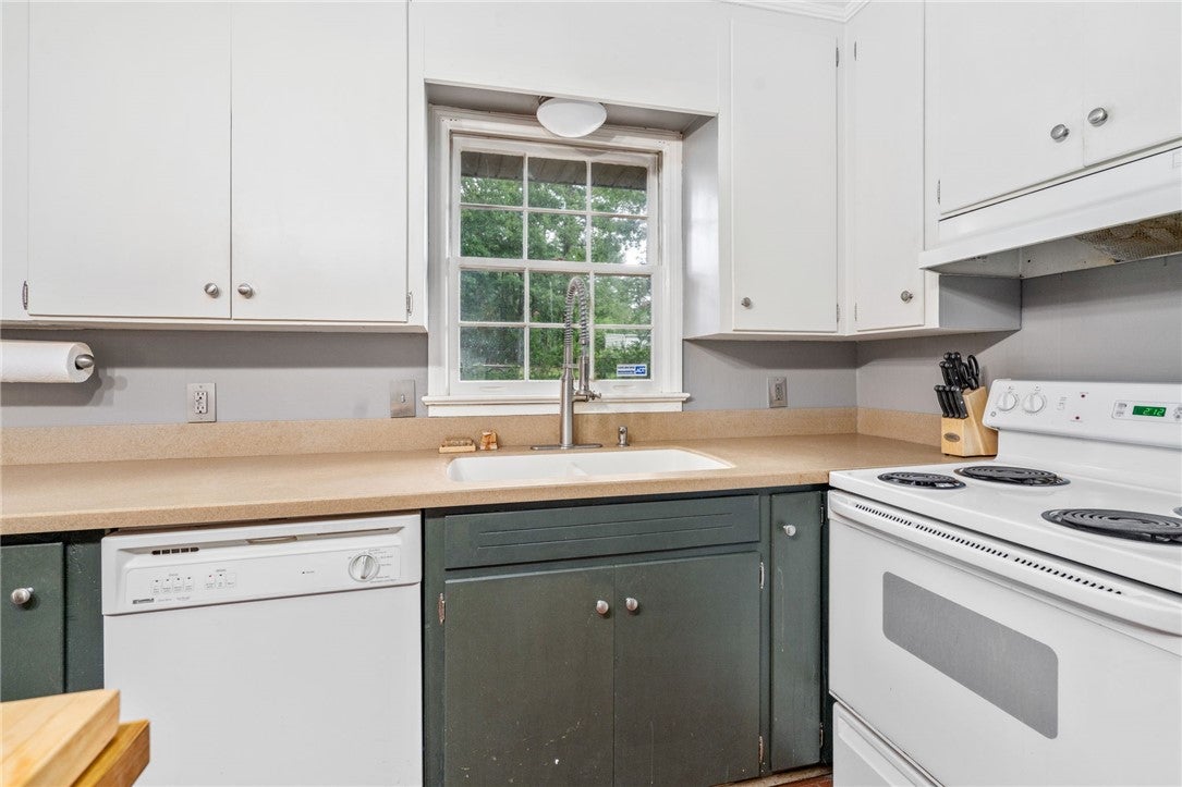 1007 Stage Road Auburn, AL 36830 - Photo 5 of 15 Gallery Image 5