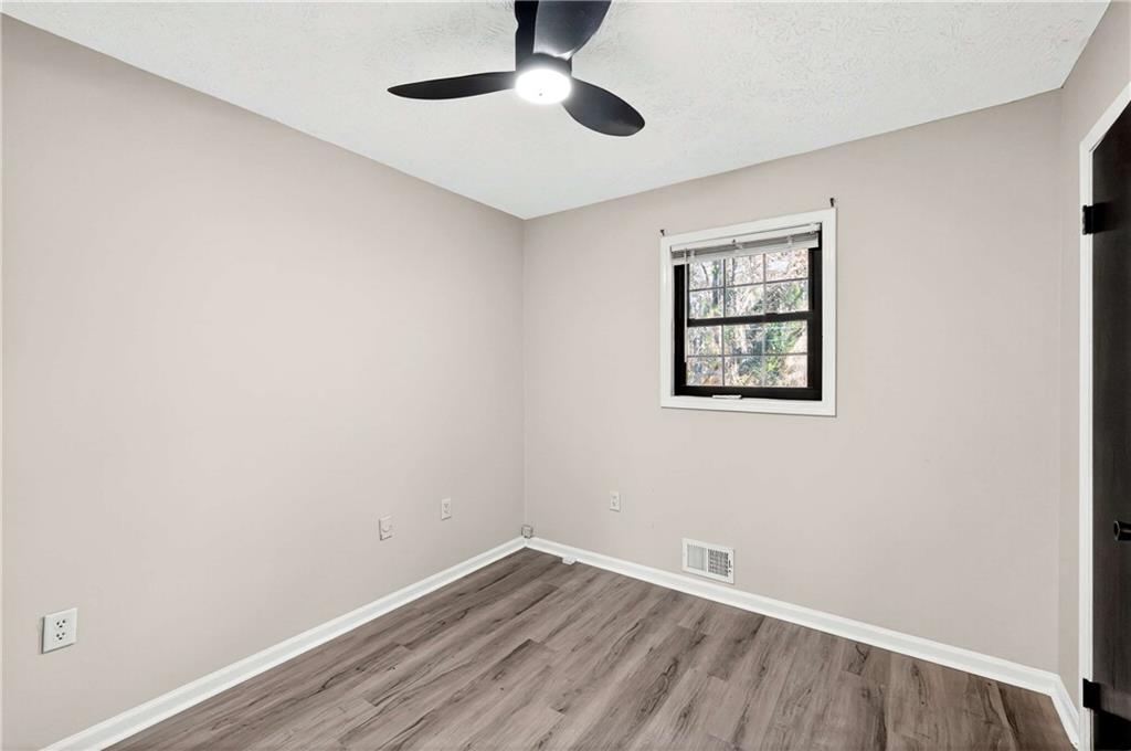752 Maple Drive Riverdale, GA 30274 - Photo 16 of 35 an empty room with a window