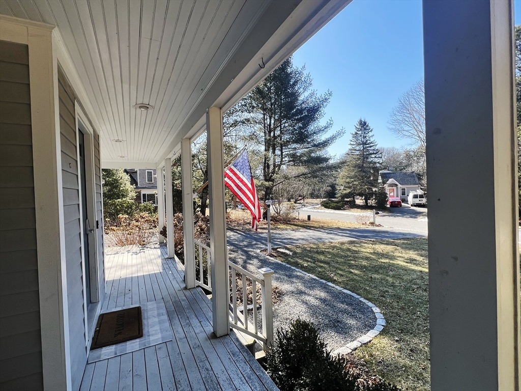 230 Chuckles Way Barnstable, MA 02648 - Photo 5 of 24 Gallery Image 5