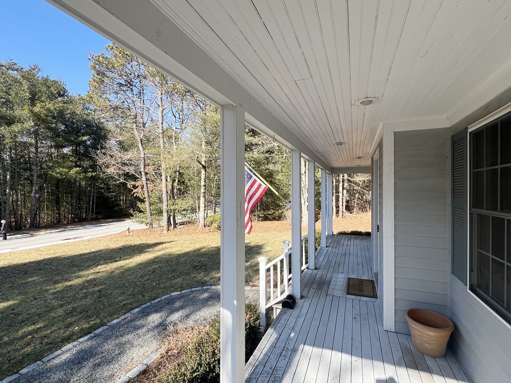 230 Chuckles Way Barnstable, MA 02648 - Photo 6 of 24 Gallery Image 6