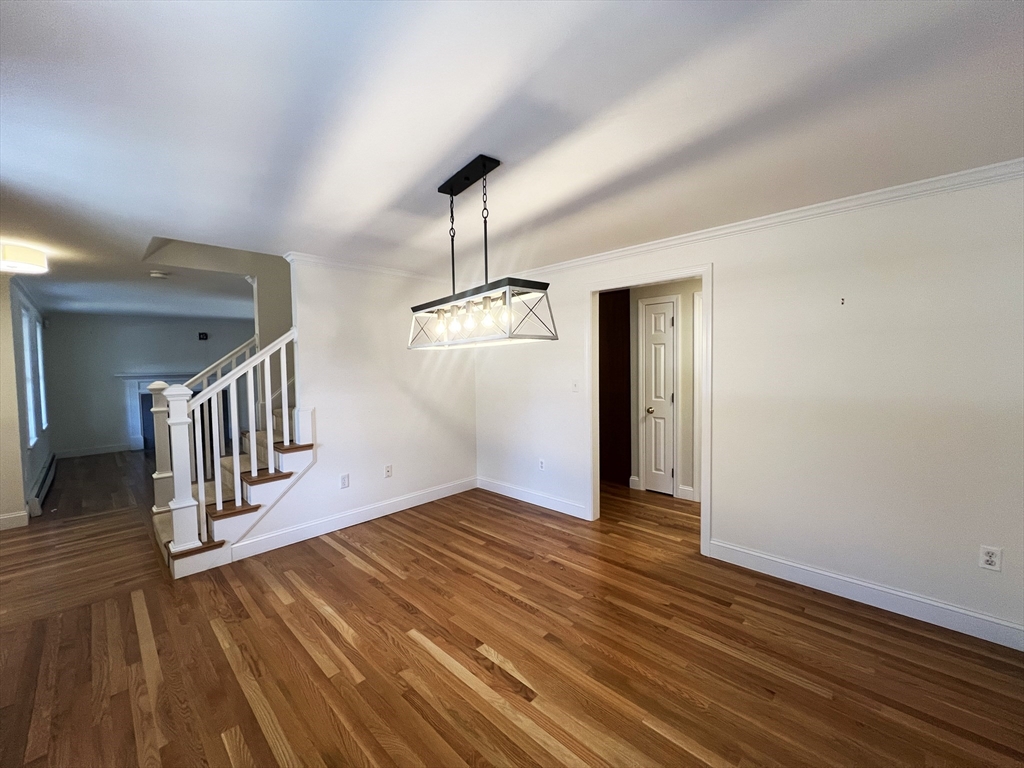 230 Chuckles Way Barnstable, MA 02648 - Photo 9 of 24 Gallery Image 9