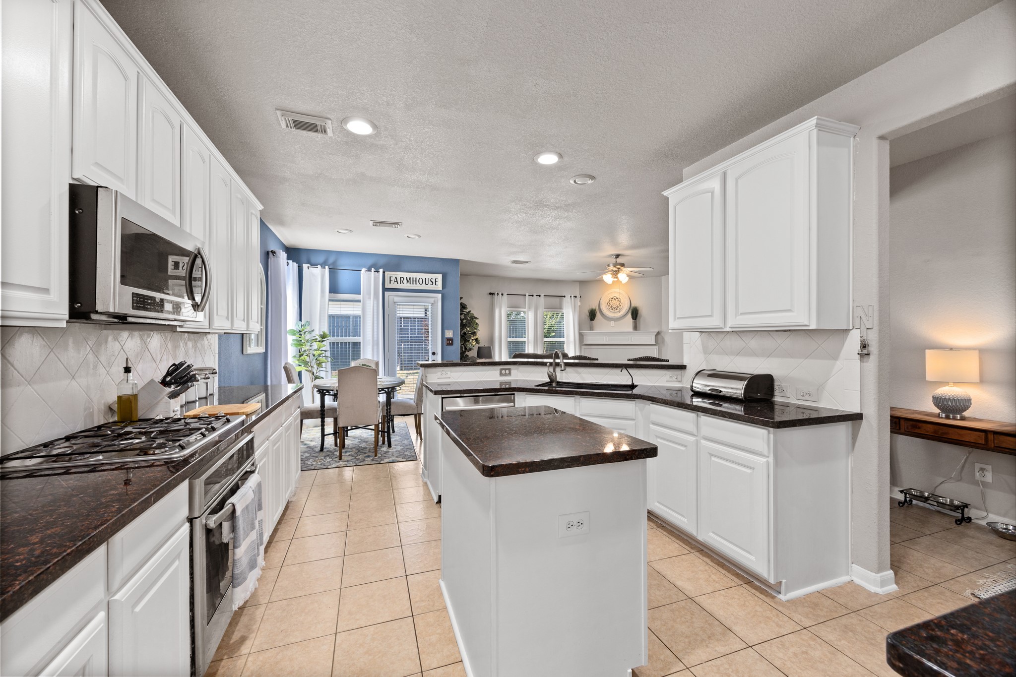 9611 Darbey Trace Drive Spring, TX 77379 - Photo 9 of 25