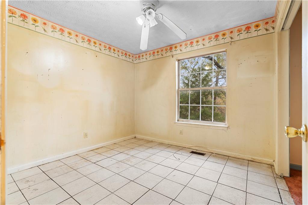 6 Highpoint Court Cartersville, GA 30120 - Photo 15 of 32