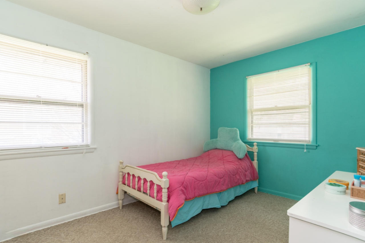 3414 Grace Road Kalamazoo, MI 49006 - Photo 6 of 18 Grace Rd-2