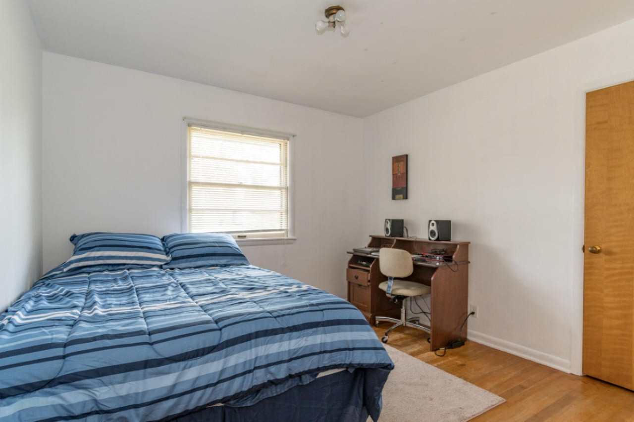 3414 Grace Road Kalamazoo, MI 49006 - Photo 7 of 18 Grace Rd-10