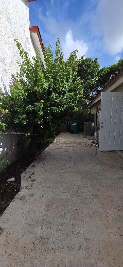 13611 Southwest 103rd Street Miami, FL 33176 - Photo 18 of 22