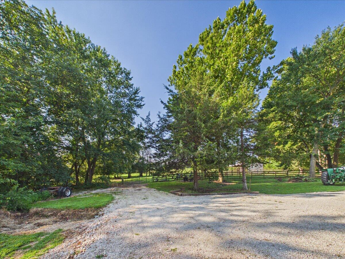 35 Fraker Road Buffalo, MO 65622 - Photo 49 of 53 09-CAM06496G6-PR0034-STILL006