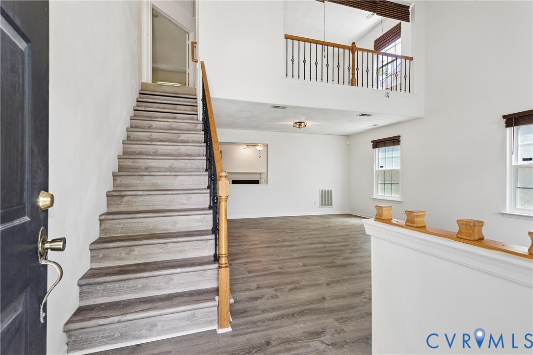 407 Stonegate Way Suffolk, VA 23435 - Photo 4 of 46