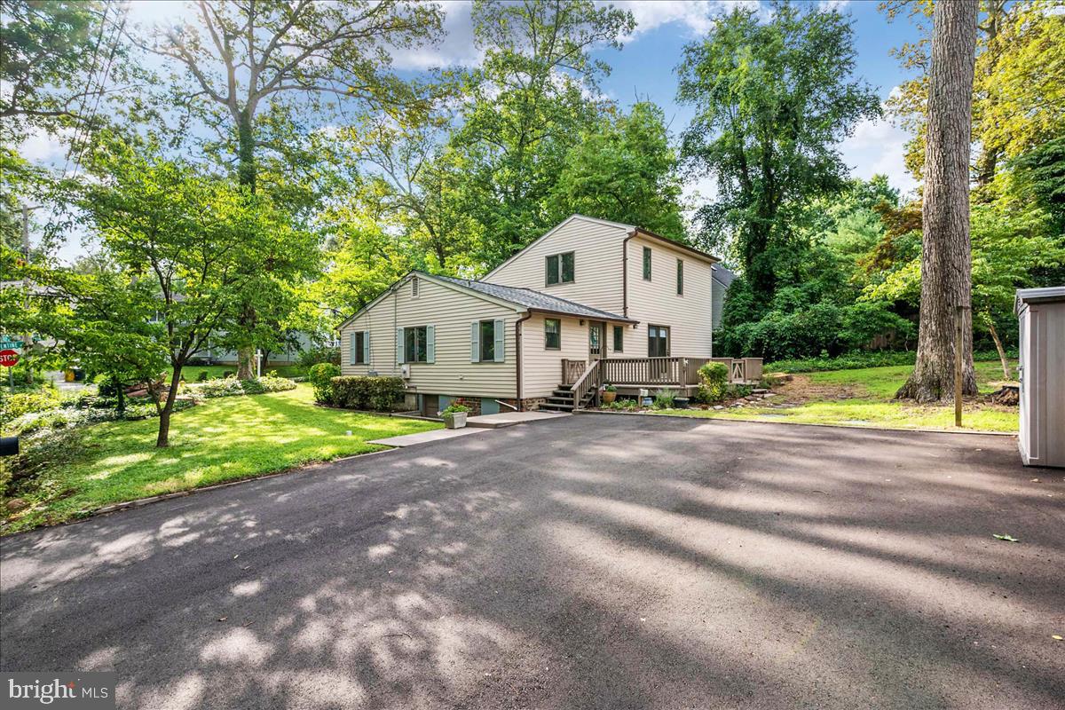 752 Valentine Road Crownsville, MD 21032 - Photo 3 of 47 Paved Driveway 2019.