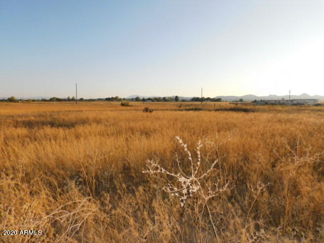 197 West Baja Road, Unit 362 Paulden, AZ 86334 - Photo 2 of 10 front view from left