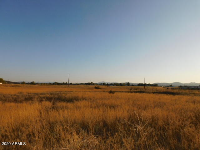 197 West Baja Road, Unit 362 Paulden, AZ 86334 - Photo 6 of 10 side view left