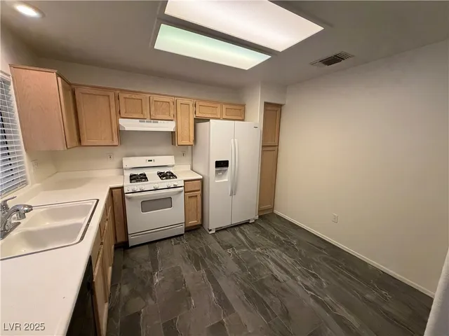 $1,795 | 2309 Hallston Street, Las Vegas, NV 89134