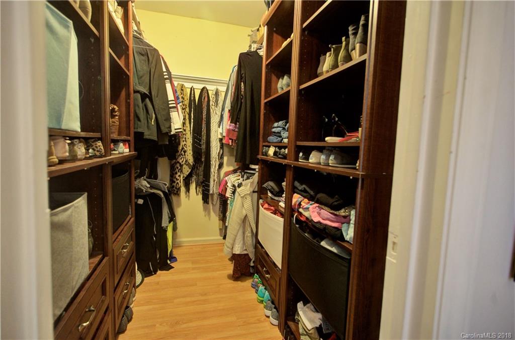 430 Queens Road, Unit 122 Charlotte, NC 28207 - Photo 11 of 19