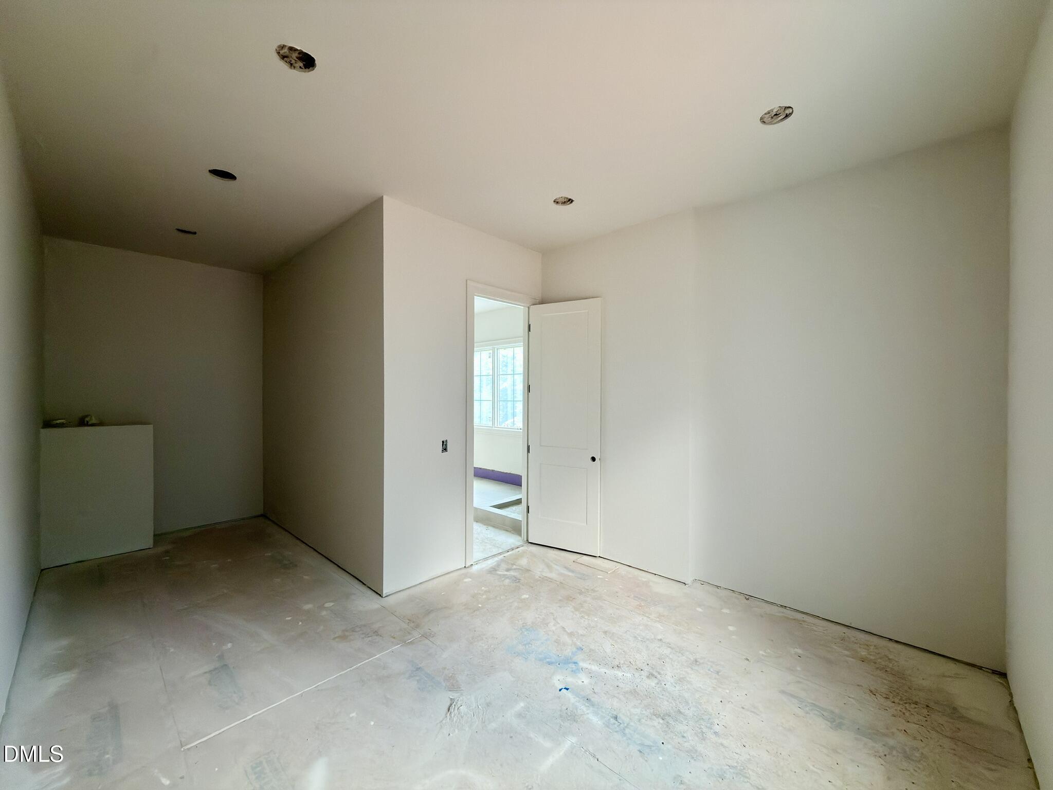 3422 Redbud Lane Raleigh, NC 27607 - Photo 25 of 61 2A6C1054-9A92-4134-B463-656AB45901DF_1_1