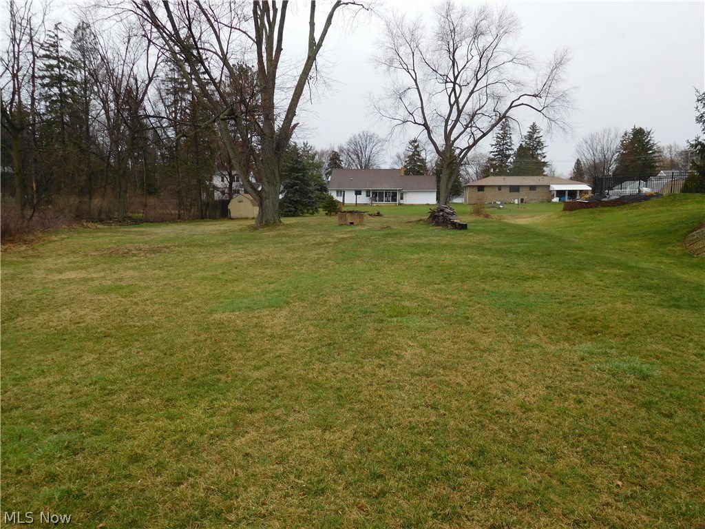 19297 Drake Road Strongsville, OH 44149 - Photo 32 of 33 Gallery Image 32