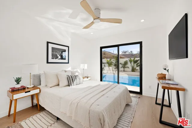 $1,099,000 | 15864 Marlin Place, Van Nuys, CA 91406