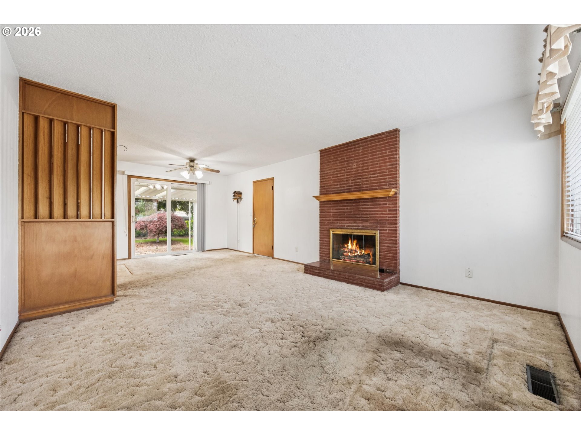 16910 Southeast Morrison Court Portland, OR 97233 - Photo 6 of 38