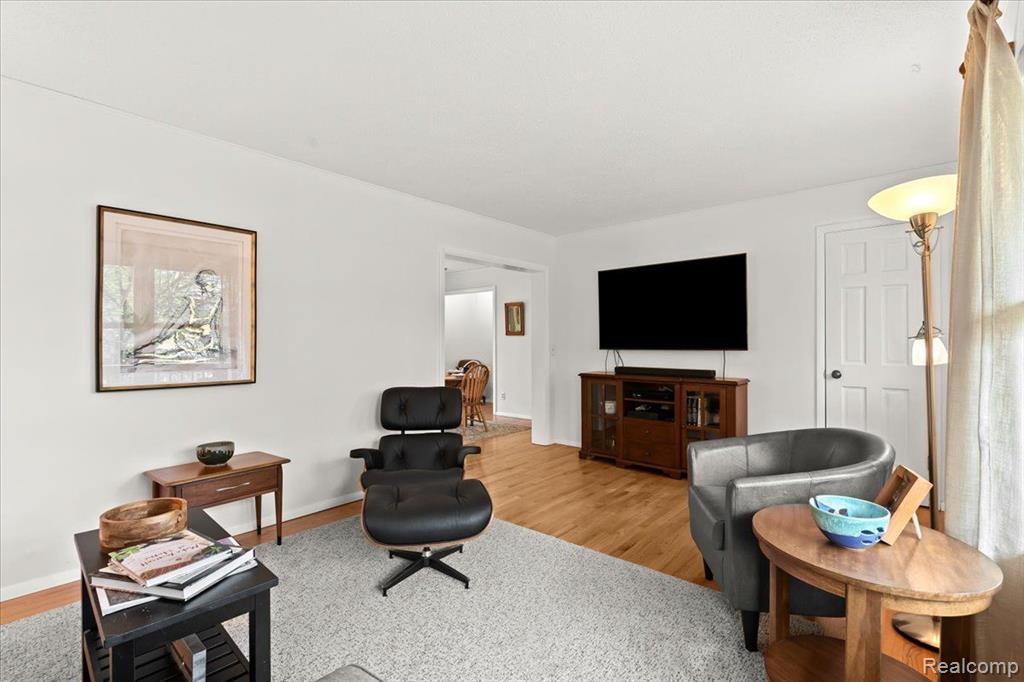 1104 Wendy Road Ann Arbor, MI 48103 - Photo 7 of 33 Gallery Image 7