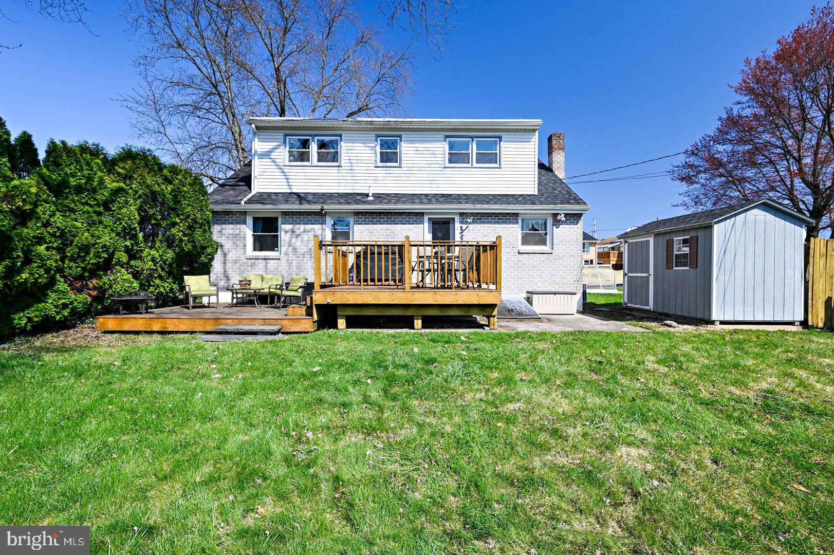 318 Morrison Road Reading, PA 19601 - Photo 11 of 36