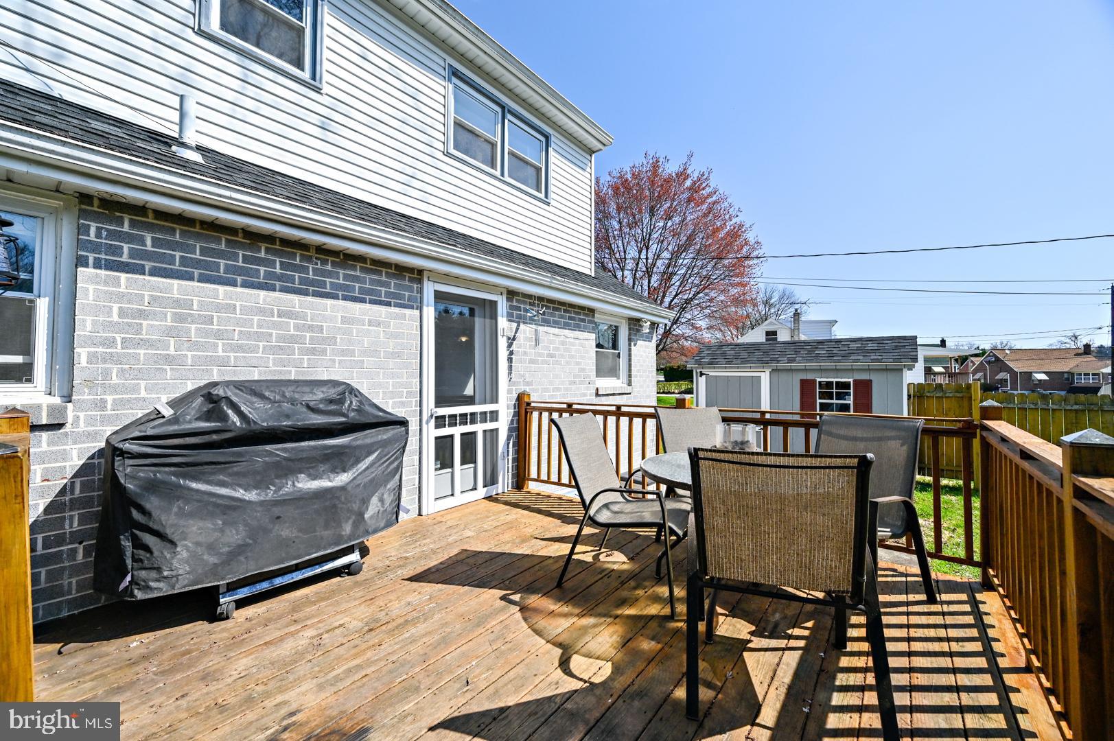 318 Morrison Road Reading, PA 19601 - Photo 7 of 36