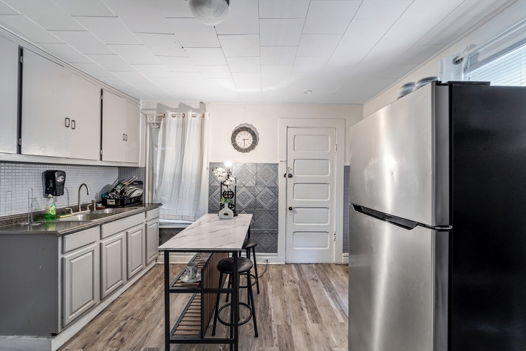 20 Revere Street Springfield, MA 01108 - Photo 16 of 30 Gallery Image 16