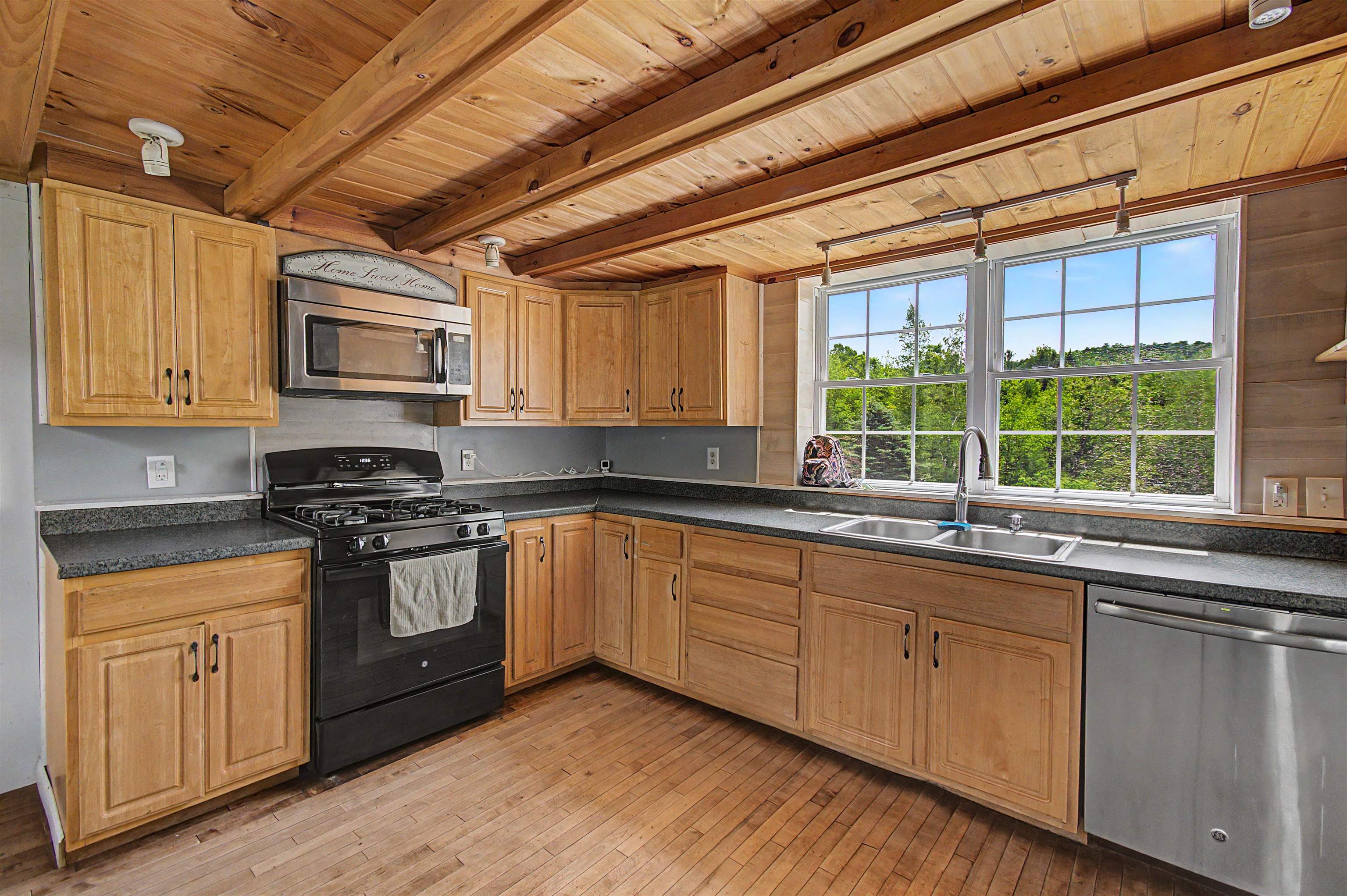 6872 Chester A Arthur Road Enosburg Falls, VT 05450 - Photo 12 of 44