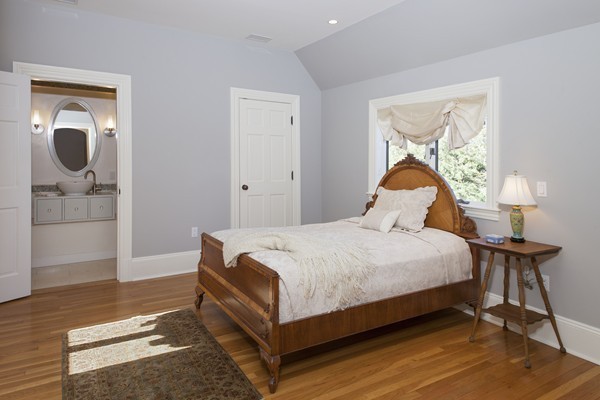 45 Homewood Road Newton, MA 02468 - Photo 11 of 16