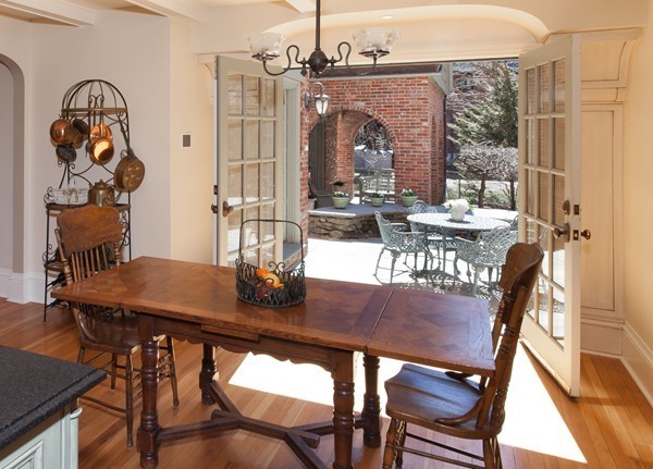 45 Homewood Road Newton, MA 02468 - Photo 4 of 16