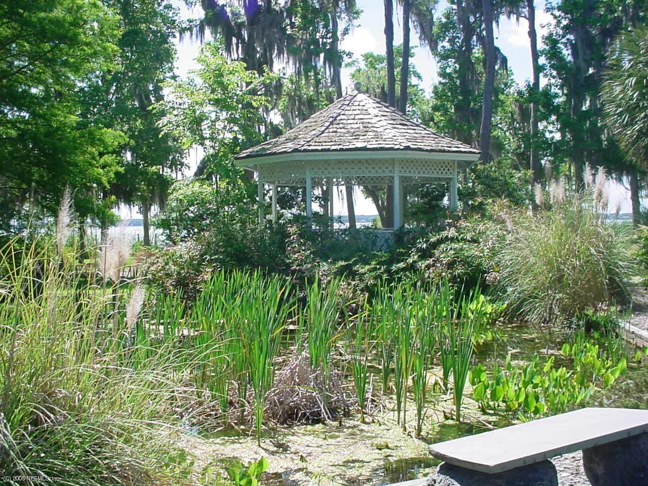 635 West River Road Palatka, FL 32177 - Photo 16 of 16 Gazebo