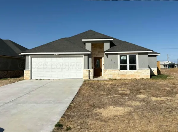 $164,000 | 612 Poplar Avenue, Cactus, TX 79029